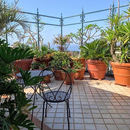 شقة Terrazza Pavone آتْشّي كاستيلّو المظهر الخارجي الصورة