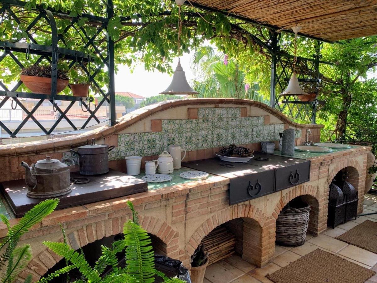 شقة Terrazza Pavone آتْشّي كاستيلّو المظهر الخارجي الصورة